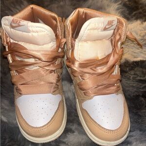 Jordan 1 Retro High “Praline”